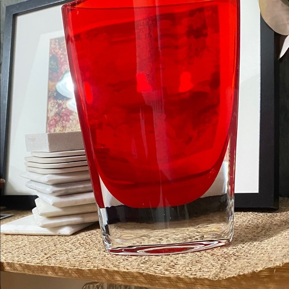 Italian Murano Red Glass Vase 12 in tall - Picture 6 of 7